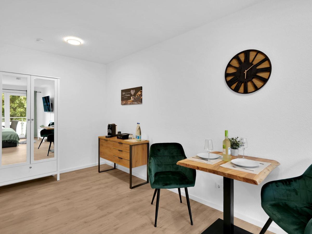 Inhome Studio Apartment - Kueche - Parken - Tv シュヴェービッシュ・ハル エクステリア 写真