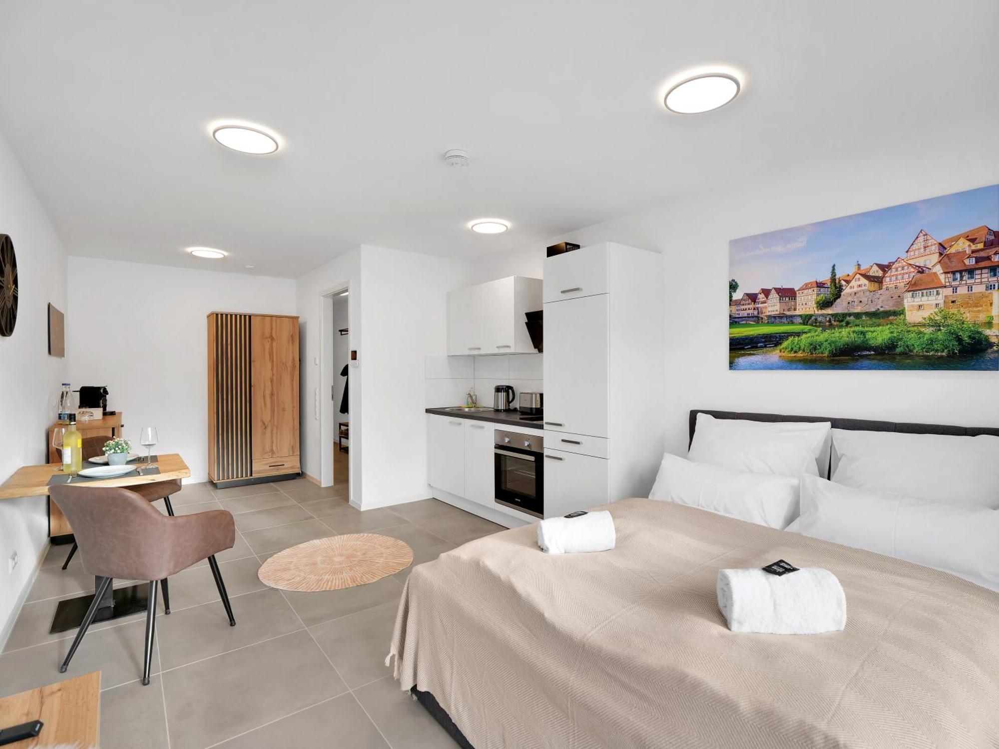 Inhome Studio Apartment - Kueche - Parken - Tv シュヴェービッシュ・ハル エクステリア 写真